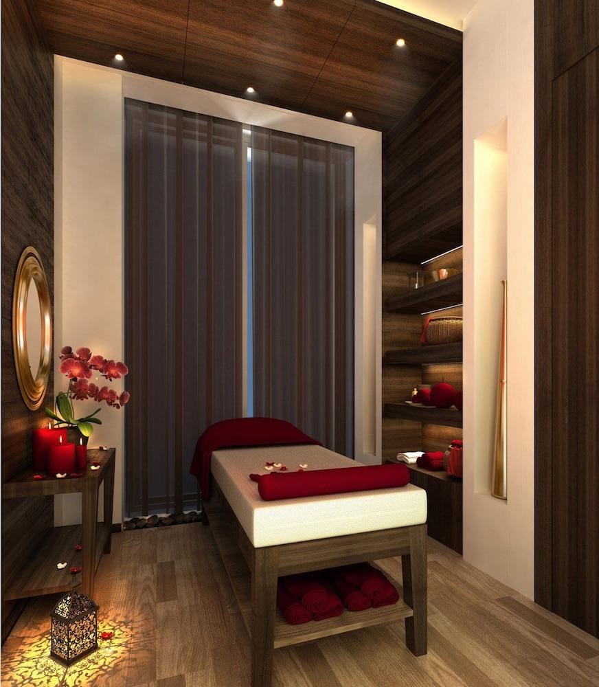 Elite Hotel & Spa Beirut Exterior photo